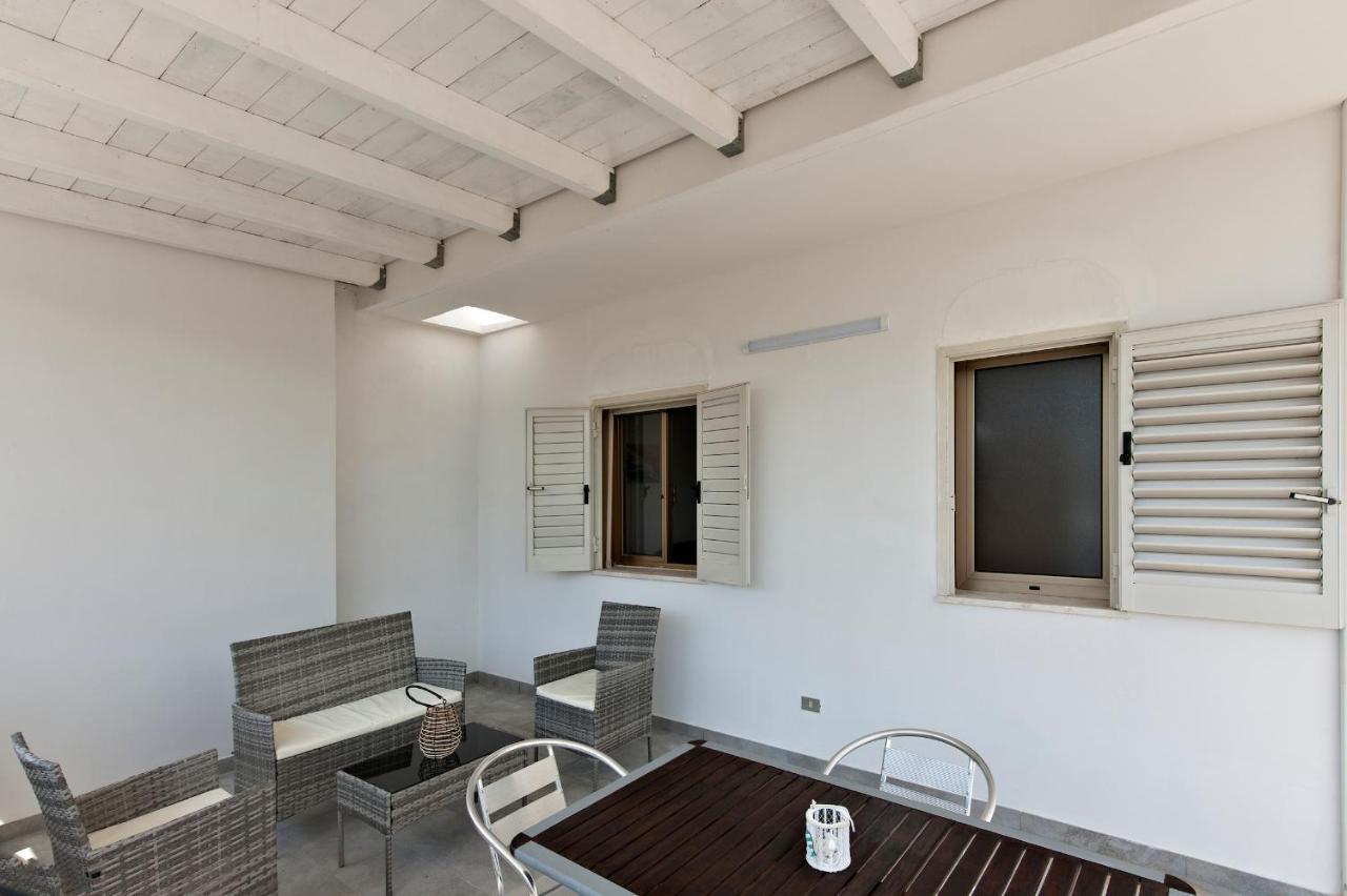 Brodolini Apartments Torre Dell'Orso Exterior photo