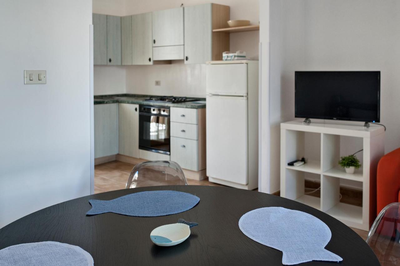 Brodolini Apartments Torre Dell'Orso Exterior photo